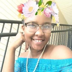 Meet your Posher, Cari